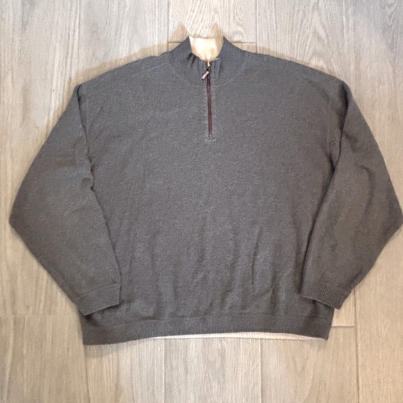 Tommy Bahama 1/4 Zip Gray Sweater - Picture 1 of 9